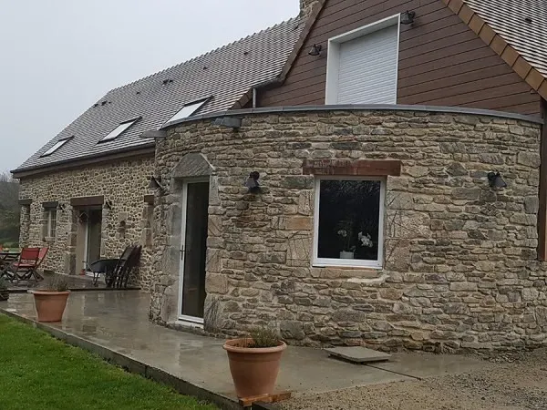 Maçonnerie général à  Courcy